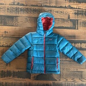 Patagonia Teal Jacket with Red Trim